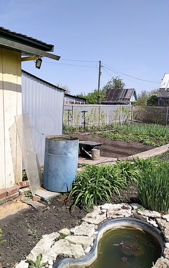 Дом 35 м² на участке 10,8 сот.