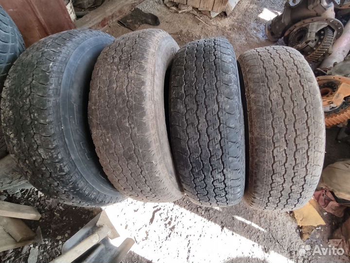 Bridgestone Dueler H/T 255/70 R15