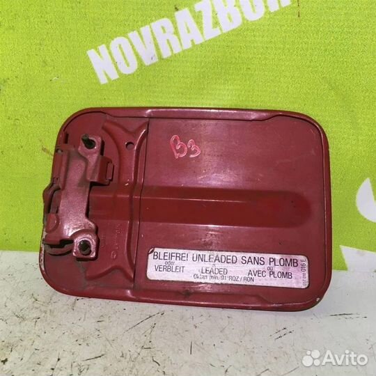 Лючок бензобака Фольксваген Пассат Б3