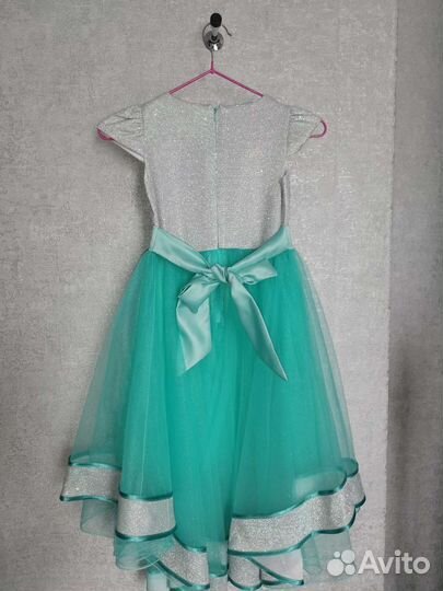 Платье нарядное