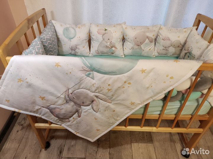 Комплект в кроватку для новорождённого
