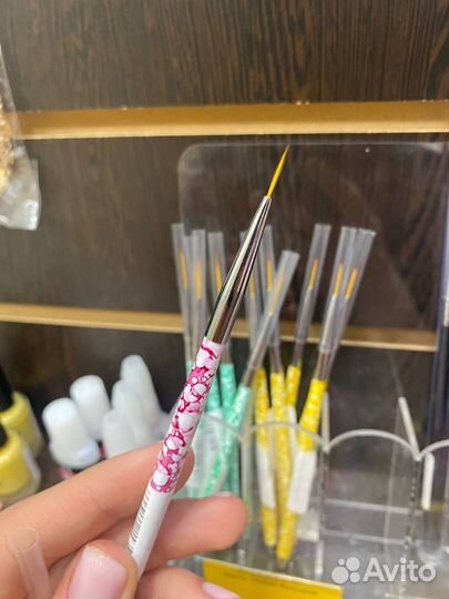 Кисти для дизайна ногтей