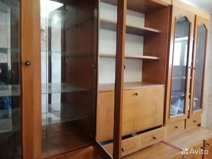 Стенка в гостиную бу