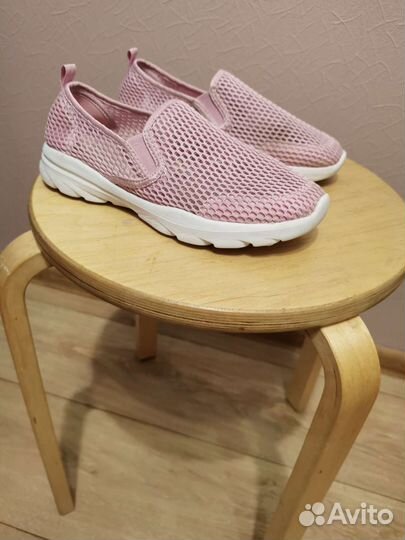 Продам детские вещи