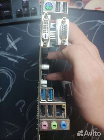 Материнская плата H310CM-DVS