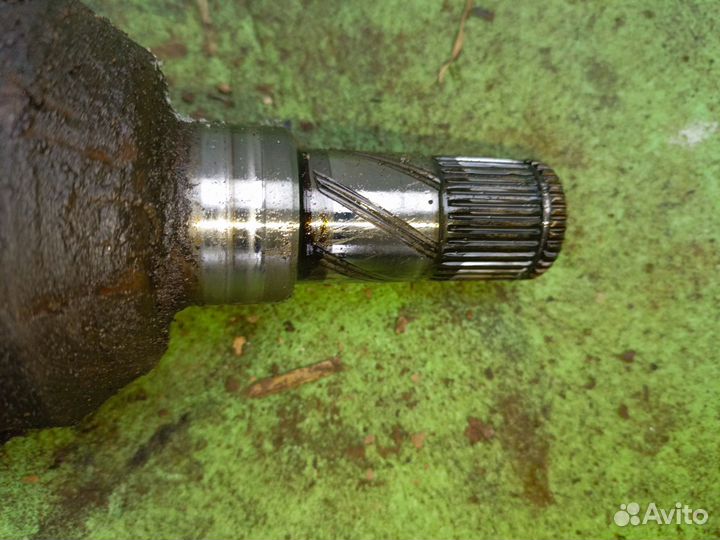 Левый привод Daewoo Nexia F16D3 2011