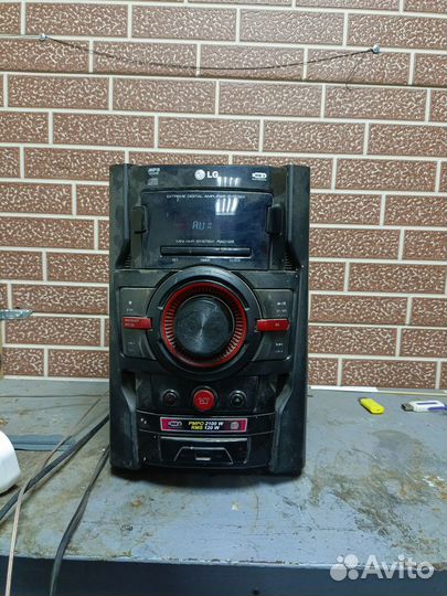 Музыкальный центр lg