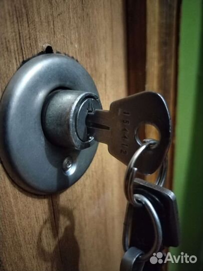 Вскрытие и установка замков круглосуточно