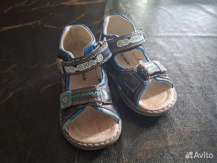 Сандалии детские