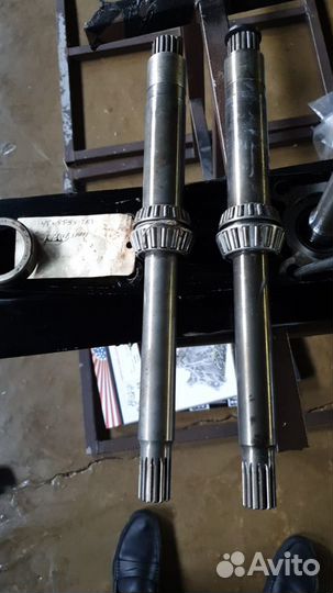 Вал вертикальный mercruiser bravo 858517A3