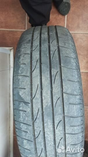 Bridgestone Dueler H/P Sport 215/65 R16 98