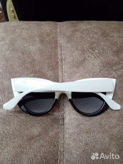 Солнцезащитные очки женские