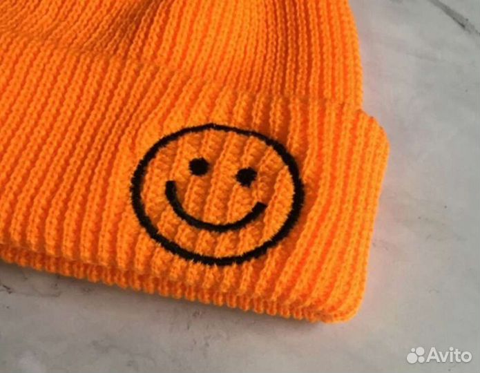 Шапки детские новые