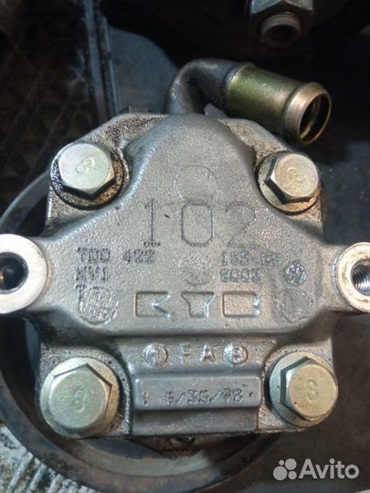 Насос гидроусилителя руля Volkswagen Transporter