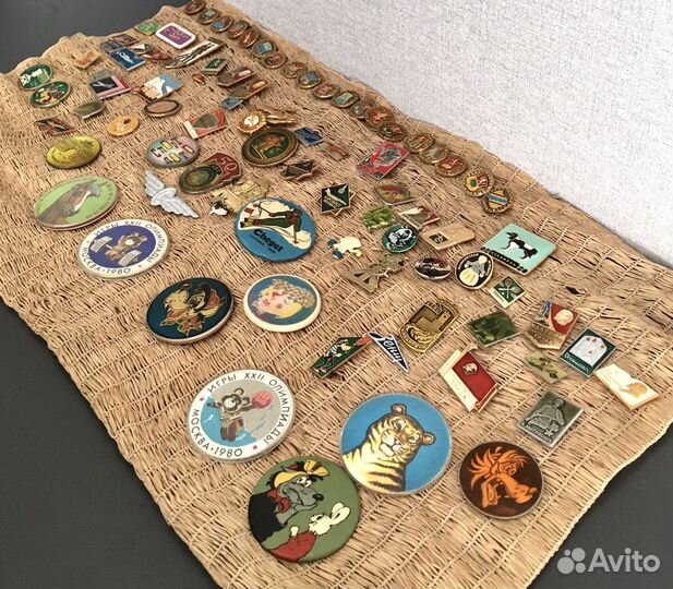 Коллекция значков