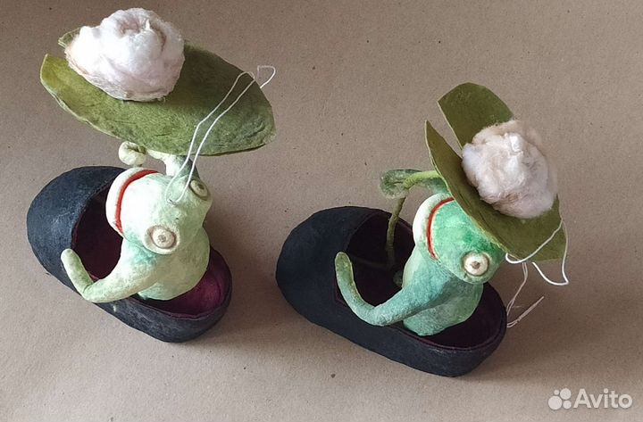 Ватная ёлочная игрушка. Реплика. Лягушка в галоше