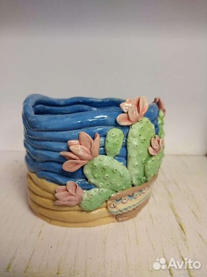 Подставка для расчесок, карандашница