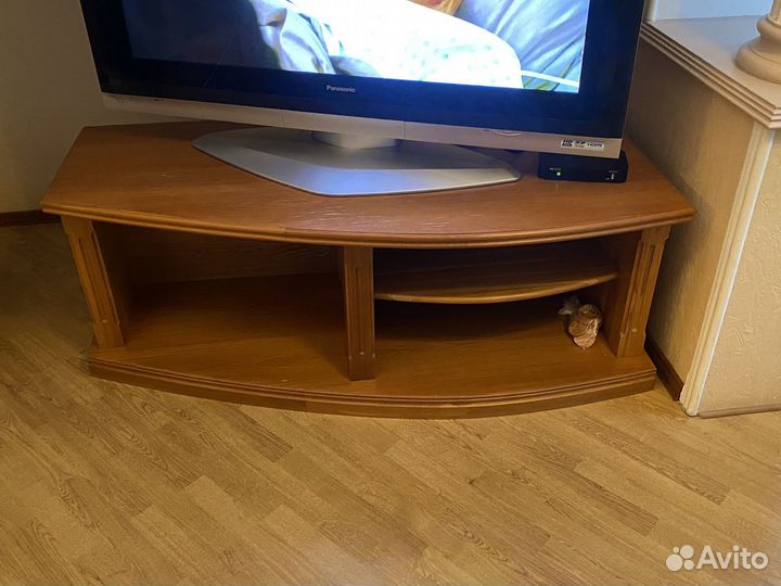 Тумба под телевизор