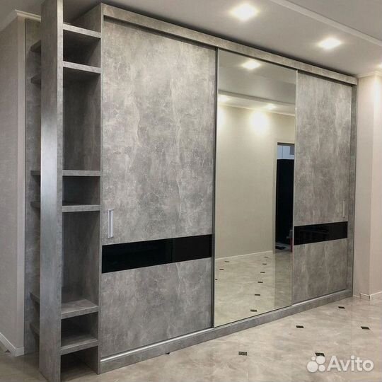 Корпусная мебель для прихожей