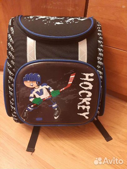 Школьный рюкзак