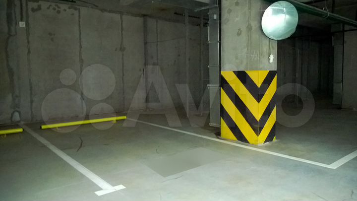 Машиноместо, 13 м²