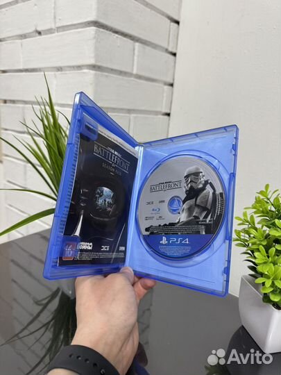 Диски на ps4 Star Wars Battlefront