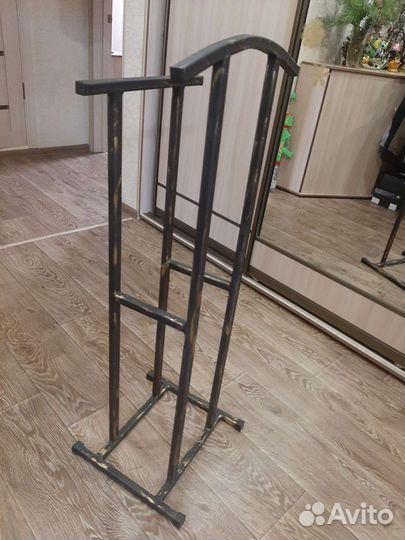 Вешалка напольная слуга