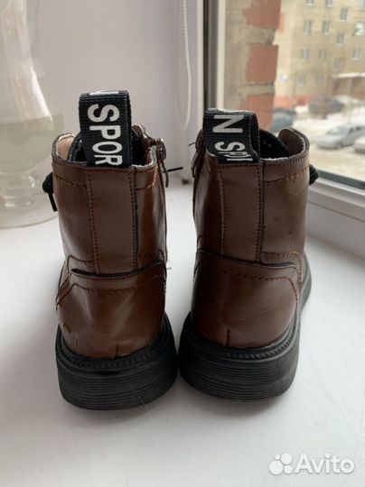 Ботинки демисезонные для девочки 35