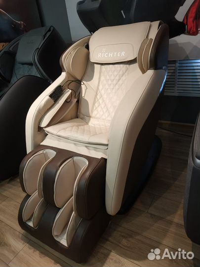 Массажное кресло