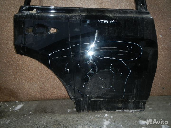 Дверь задняя правая Toyota RAV4