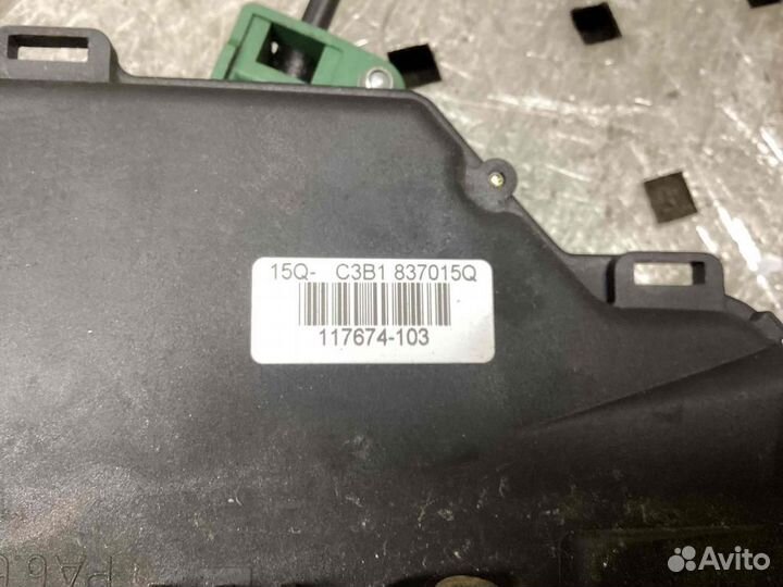 Замок двери передней левой Volkswagen Golf