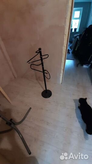 Вешалка напольная