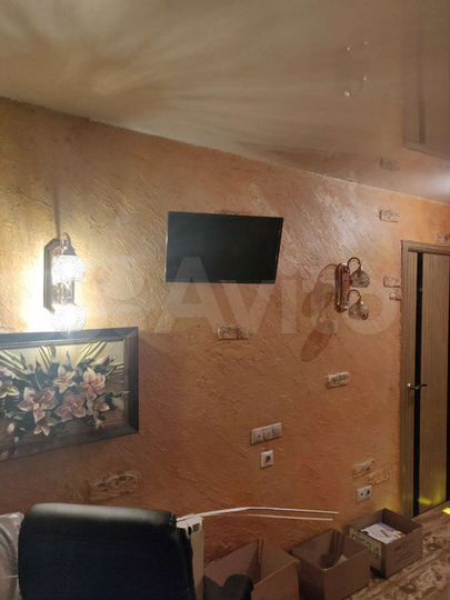 2-к. квартира, 52 м², 1/10 эт.