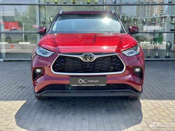 Toyota Highlander 3.5 AT, 2022, 95 км