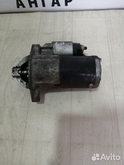 Стартер Mitsubishi Outlander CU5W 4G69 2006