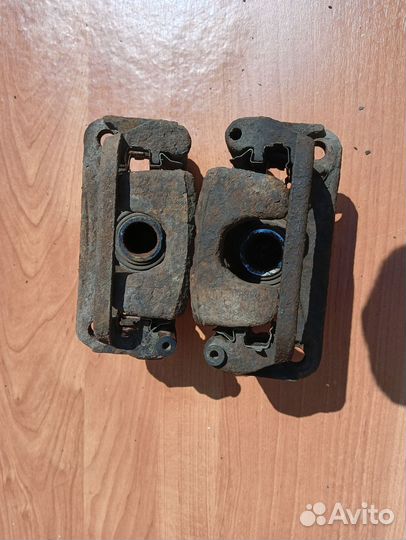 Скобы задние Nissan Qashqai