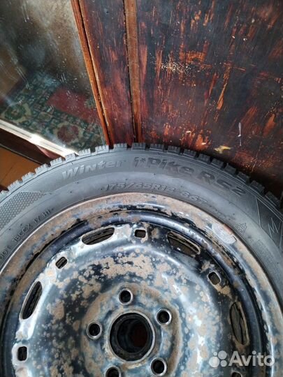 Зимняя резина r14 175 65 бу