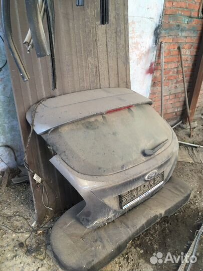 Крышка(дверь)багажника Форд Фокус 3.авторазборка
