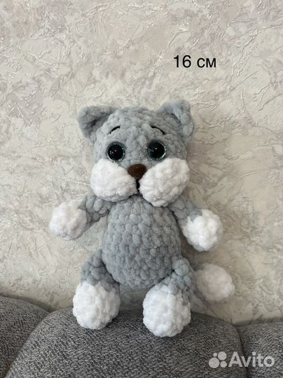 Вязанные игрушки. Котик