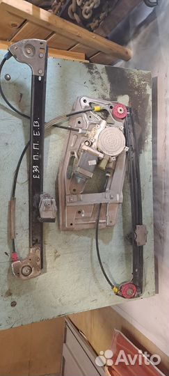 Стеклоподъемник передний правый BMW E39 5er