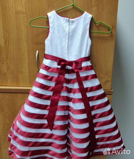 Нарядное платье Rodeng Размер 4/104