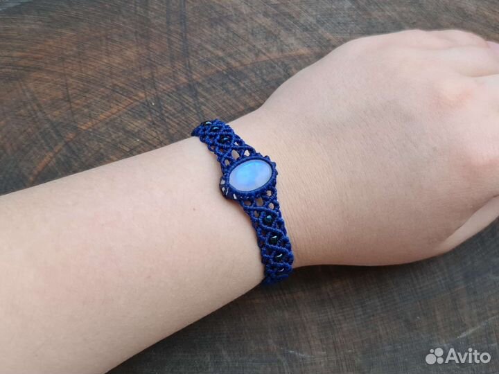 Браслеты с натуральными камнями