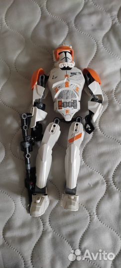 Lego Star Wars 75108 клон коммандер Коди