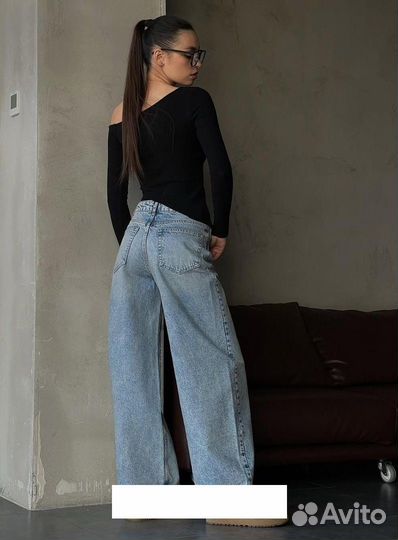 Джинсы женские