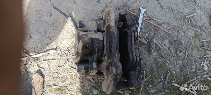 Продам супорта w210