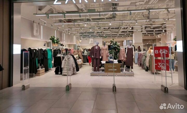 Магазин женской одежды в трк парк хаус Тольятти