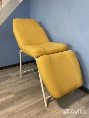 Кушетка косметологическая