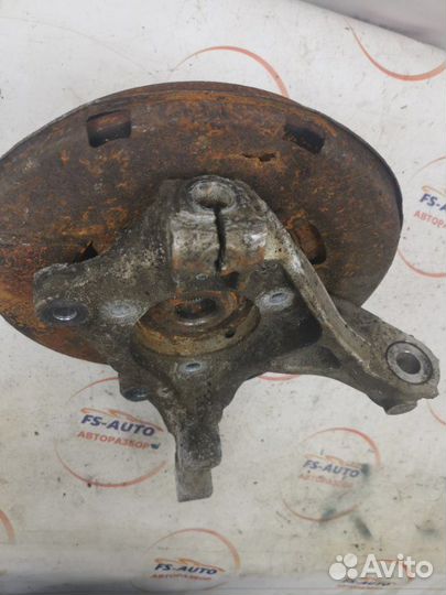 Кулак поворотный передний левый Chevrolet Cruz