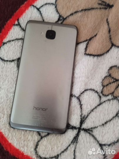 HONOR 5C, 2/16 ГБ