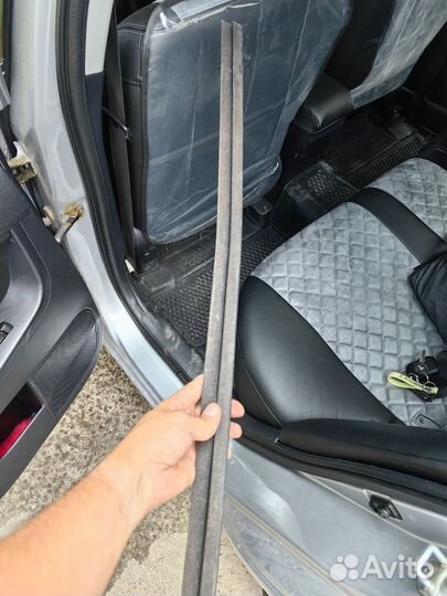 Бархотка внутренняя передняя левая lancer x